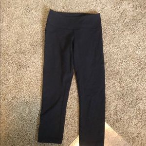 Lululemon crop leggings size 2